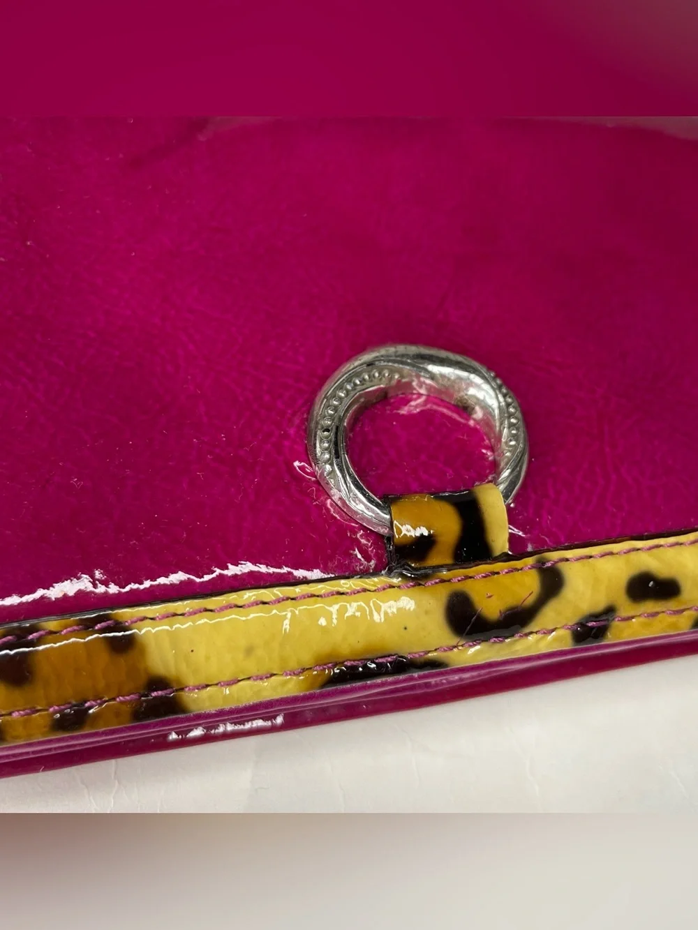 Brighton listing magenta
